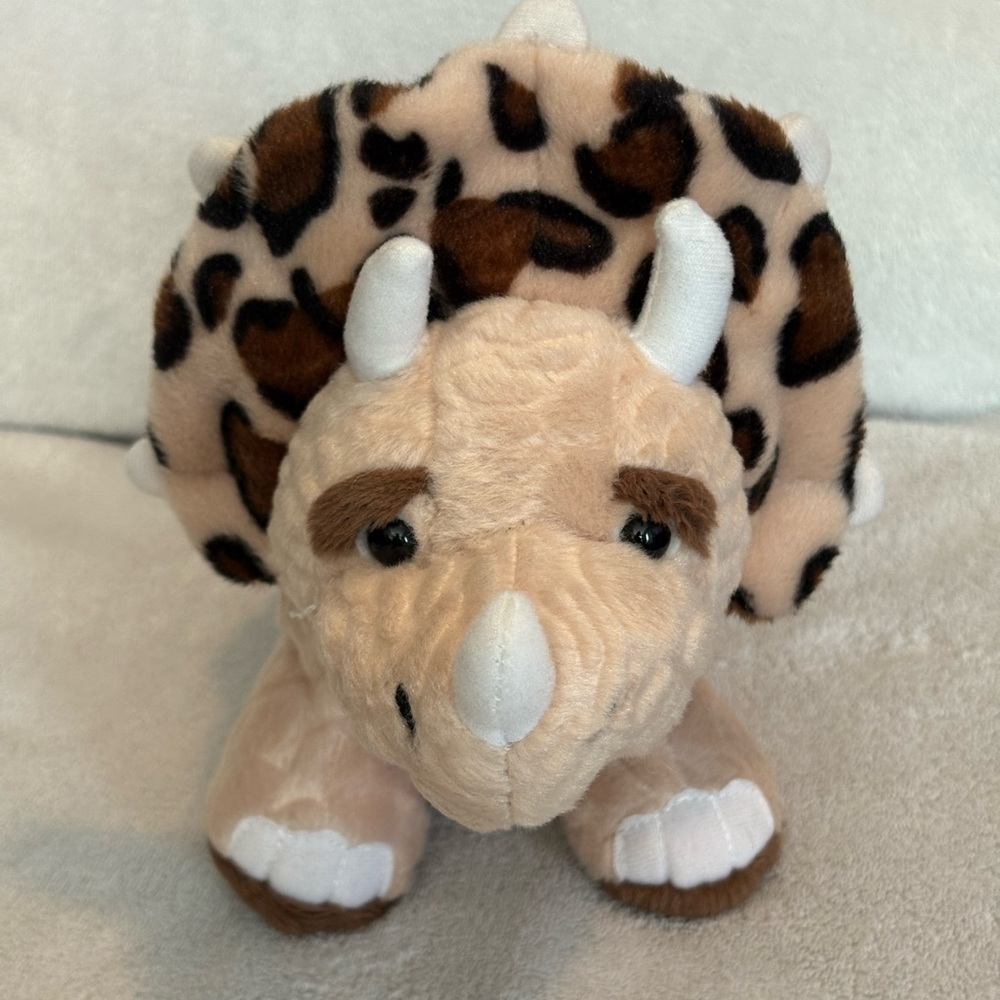 Ganz Webkinz Triceratops Dinosaur HM422 Plush Stuffed Animal NO CODE 7”